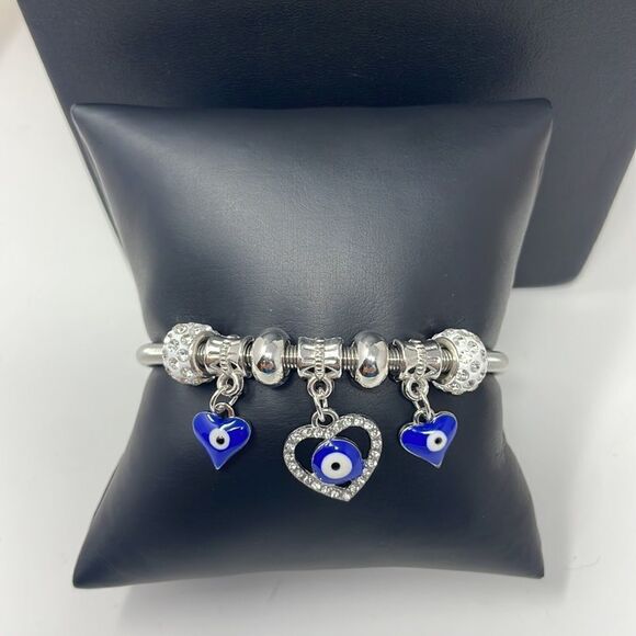 Evil Eye Heart Charm Stretchy Bangle Bracelet - Picture 5 of 6